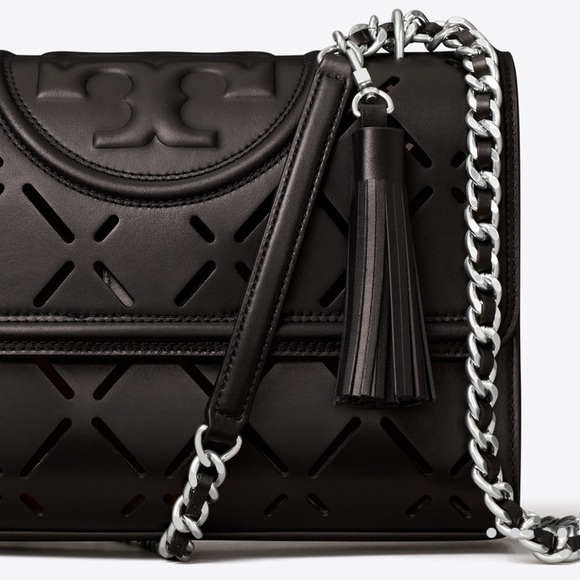 TORY BURCH FLEMING DIAMOND CUT-OUT PERFORATED CONVERTIBLE SHOULDER BAG IN BLACK - Picture 4 of 7